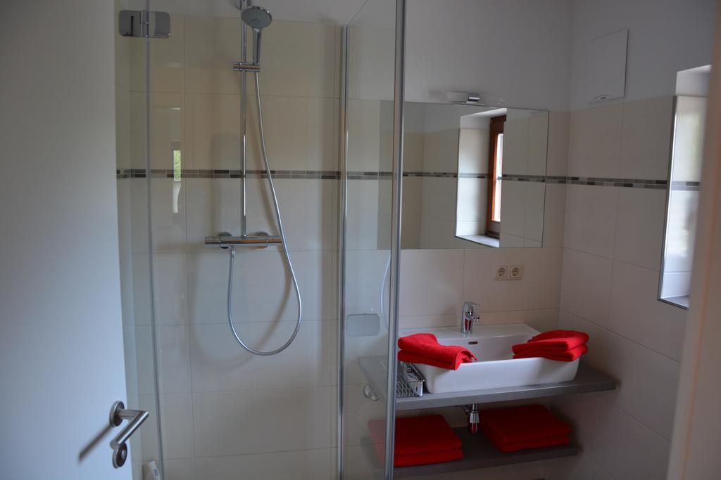 Appart Weisse Urlauben Am Wolfgangsee Sankt Gilgen Room photo